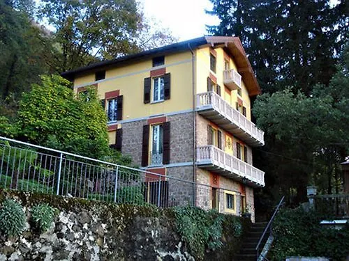 Villa Paradiso contacts