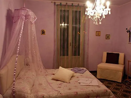 Villa Paradiso Valganna 0*,  Italy
